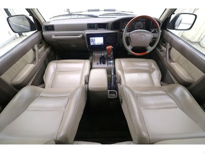 صورة 6 لـ 1996 Toyota LAND CRUISER 80