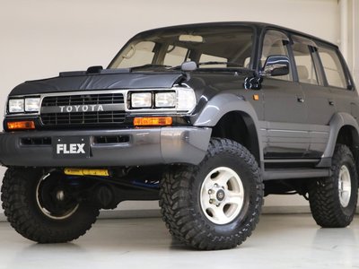 صورة 61 لـ 1996 Toyota LAND CRUISER 80