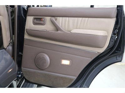 صورة 17 لـ 1996 Toyota LAND CRUISER 80