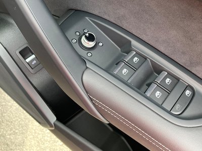2025 AUDI Q5 SPORTBACK thumbnail 36