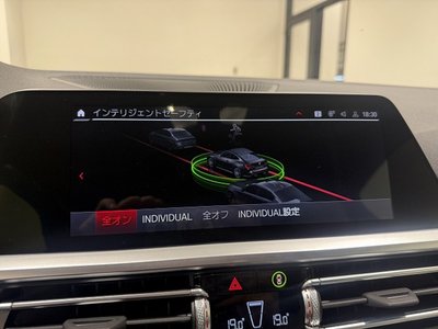 2021 BMW M4 COUPE thumbnail 17