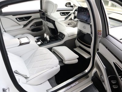 2022 Mercedes-BENZ S-CLASS MAYBACH photo 2