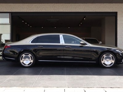 2022 Mercedes-BENZ S-CLASS MAYBACH photo 3