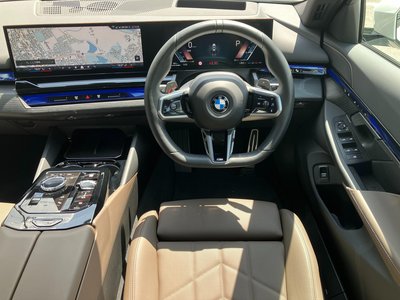 2025 BMW 5 SERIES TOURING 缩略图 18