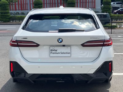 2025 BMW 5 SERIES TOURING 照片 10
