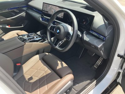 2025 BMW 5 SERIES TOURING 缩略图 20