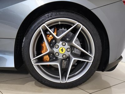 صورة 9 لـ 2023 Ferrari F8 SPIDER