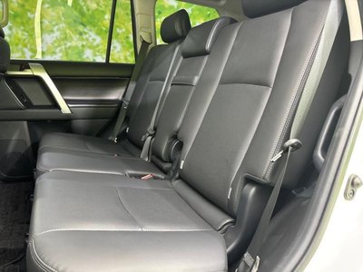 2021 Toyota LAND CRUISER PRADO 照片 8