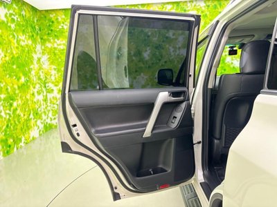 2021 Toyota LAND CRUISER PRADO 照片 24