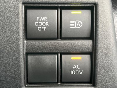 صورة 53 لـ 2023 Toyota ALPHARD