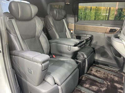 صورة 9 لـ 2023 Toyota ALPHARD