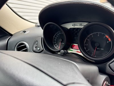 صورة 27 لـ 2003 ALFA Romeo ALPHA GTV