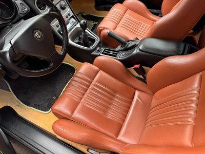 صورة 23 لـ 2003 ALFA Romeo ALPHA GTV