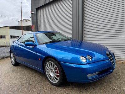 صورة 1 لـ 2003 ALFA Romeo ALPHA GTV