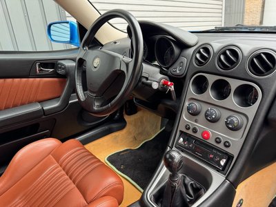 صورة 60 لـ 2003 ALFA Romeo ALPHA GTV