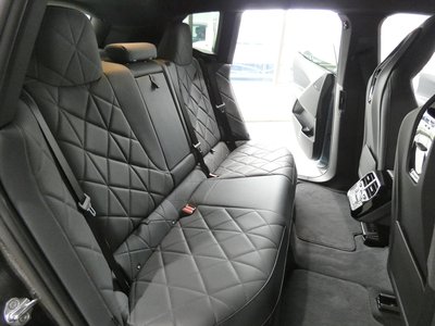 2022 BMW IX 照片 48