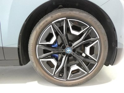 2022 BMW IX 照片 57