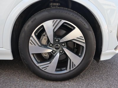 صورة مصغرة 7 لـ 2025 AUDI Q6 E-TRON