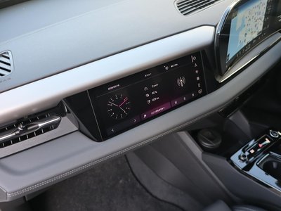 صورة مصغرة 28 لـ 2025 AUDI Q6 E-TRON