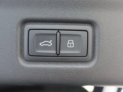صورة مصغرة 11 لـ 2025 AUDI Q6 E-TRON