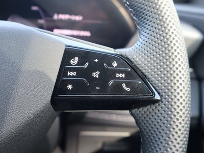 صورة مصغرة 41 لـ 2025 AUDI Q6 E-TRON