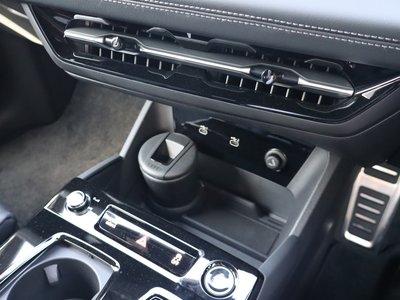 صورة مصغرة 29 لـ 2025 AUDI Q6 E-TRON