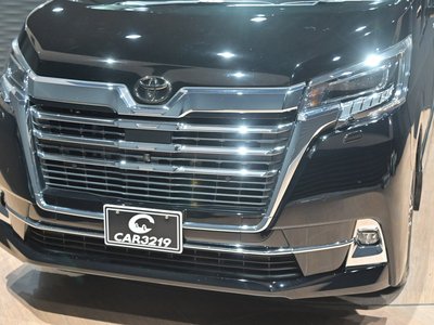 صورة 25 لـ 2020 Toyota GRAND ACE