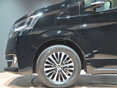 صورة 27 لـ 2020 Toyota GRAND ACE