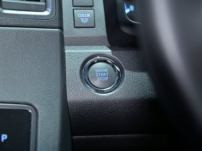 صورة 51 لـ 2020 Toyota GRAND ACE