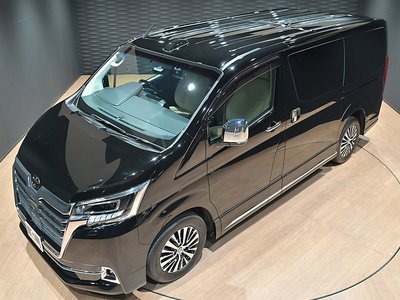صورة 8 لـ 2020 Toyota GRAND ACE