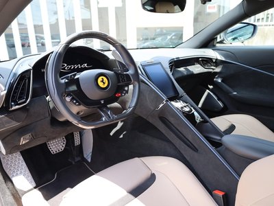 2021 Ferrari ROMA — фото 6