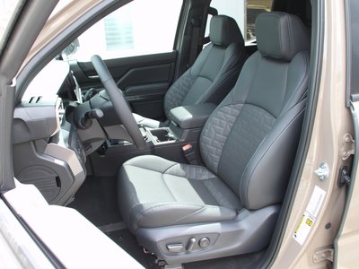 صورة 18 لـ 2026 Toyota TACOMA