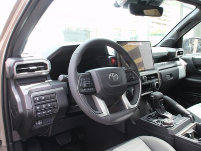 صورة 23 لـ 2026 Toyota TACOMA