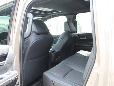 صورة 46 لـ 2026 Toyota TACOMA