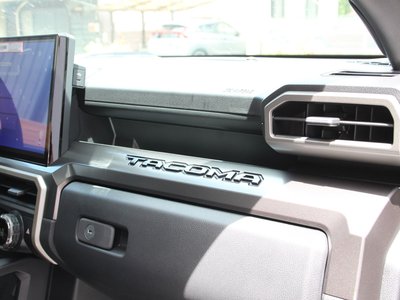 صورة 44 لـ 2026 Toyota TACOMA