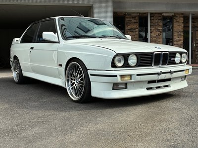 1990 BMW M3 — фото 11