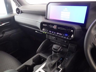 2024 Toyota LAND CRUISER 250 photo 3