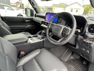 صورة 15 لـ 2025 Toyota LAND CRUISER 250