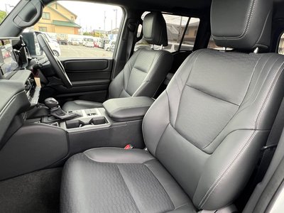 صورة 51 لـ 2025 Toyota LAND CRUISER 250