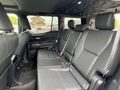 صورة 64 لـ 2025 Toyota LAND CRUISER 250