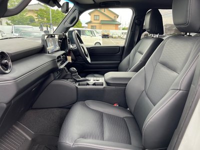 صورة 49 لـ 2025 Toyota LAND CRUISER 250