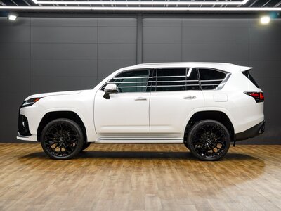 2023 Lexus LX 照片 32