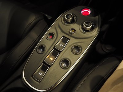2020 Mclaren GT 照片 20