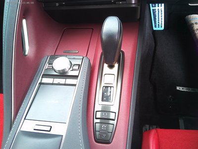 2021 Lexus LC photo 15