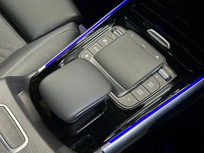 2023 Mercedes-BENZ GLB thumbnail 44