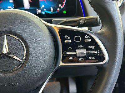 2023 Mercedes-BENZ GLB thumbnail 24