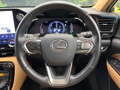 صورة مصغرة 10 لـ 2023 Lexus NX