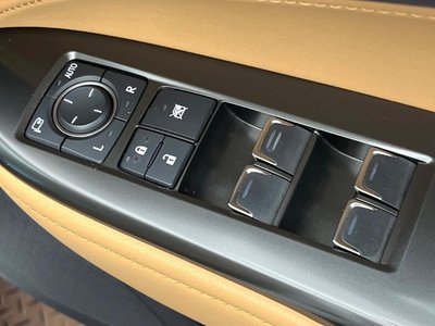 صورة مصغرة 47 لـ 2023 Lexus NX