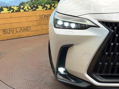 صورة مصغرة 13 لـ 2023 Lexus NX