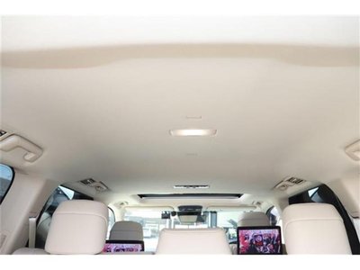 صورة 22 لـ 2022 Toyota LAND CRUISER 300